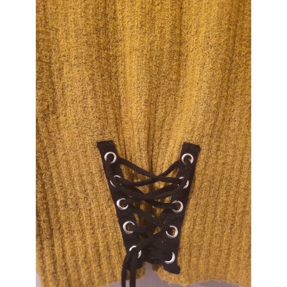 John Paul Richard Womens Cozy Round Neck Long Sleeve Sweater Size S Gold Black - Picture 3 of 5